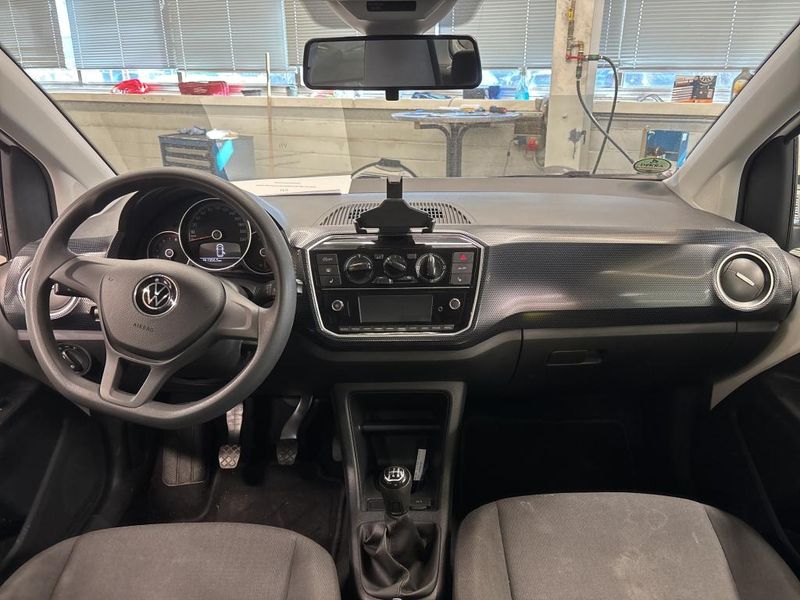 Volkswagen up! 1.0 — zdjęcie 21