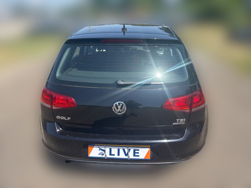 Volkswagen Golf VII 1.2 TSI Trendline BlueMotion Tech 2013 – снимка 4