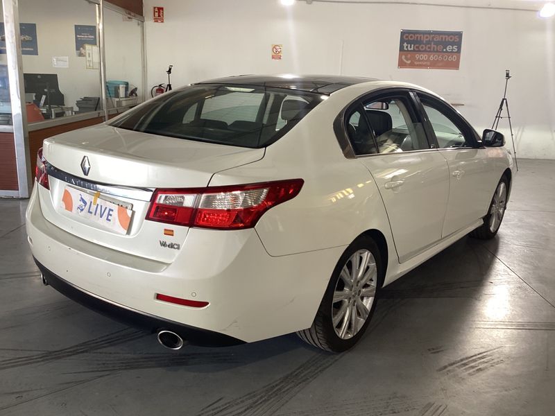 Renault Latitude 3.0 dCi Initiale 2011 – снимка 2