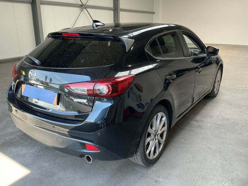 Mazda 3 2.2 Turbodiesel Dynamique — zdjęcie 2