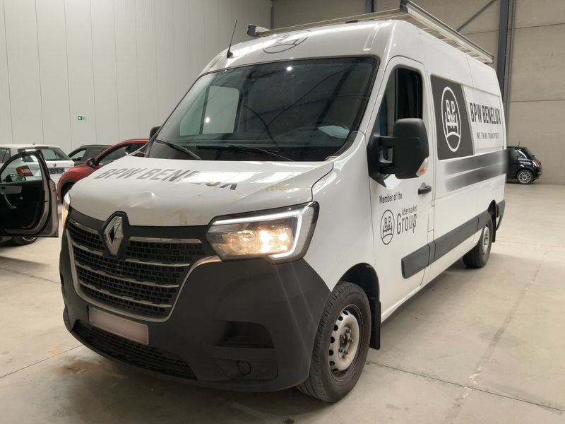 Renault Master 2.3 BLUE dCi L2H2 3,3 Grand Confort — zdjęcie 1