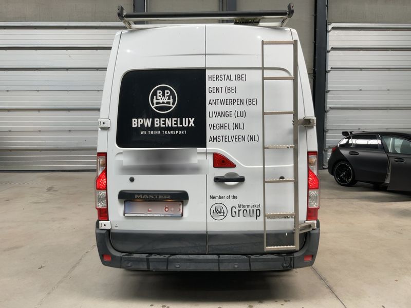 Renault Master 2.3 BLUE dCi L2H2 3,3 Grand Confort — zdjęcie 5
