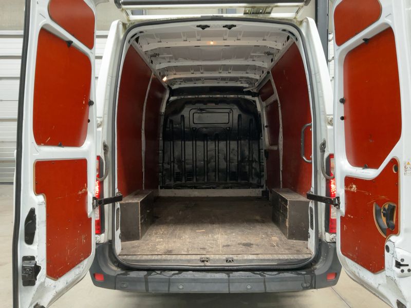Renault Master 2.3 BLUE dCi L2H2 3,3 Grand Confort — zdjęcie 10