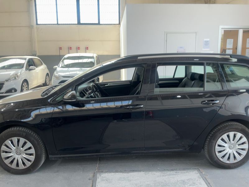 Volkswagen Golf VII 1.6 TDI Trendline BlueMotion Tech 2018 – снимка 4