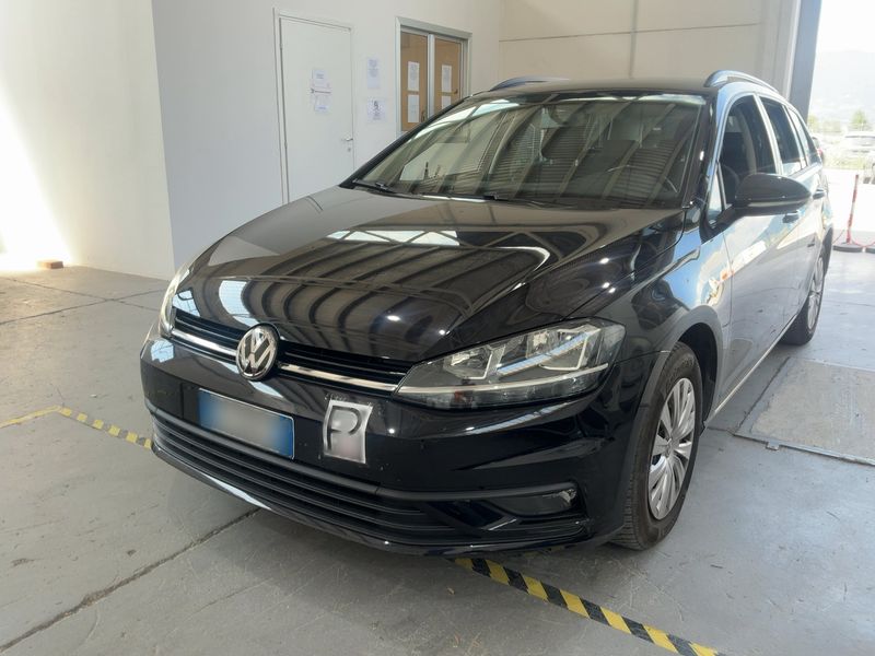 Volkswagen Golf VII 1.6 TDI Trendline BlueMotion Tech 2018 – снимка 1