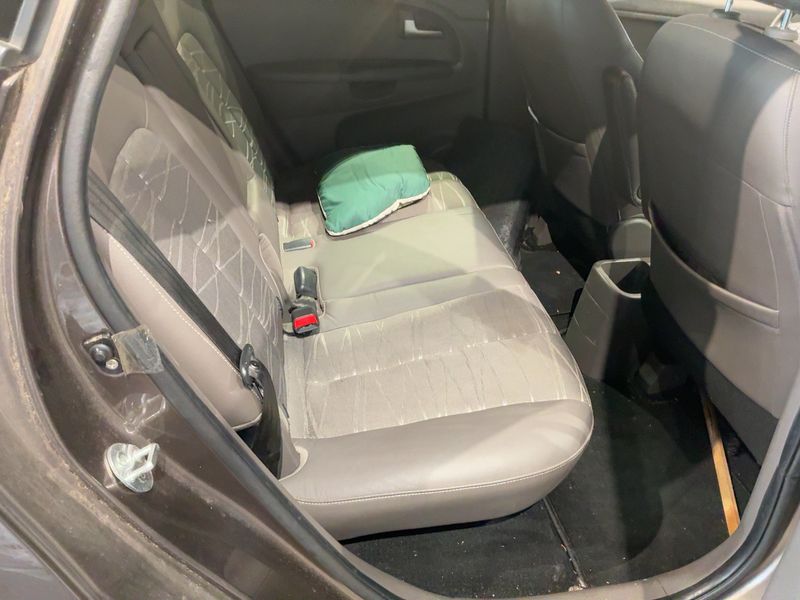 Kia Venga 1.6 FIFA World Cup Edition — zdjęcie 14
