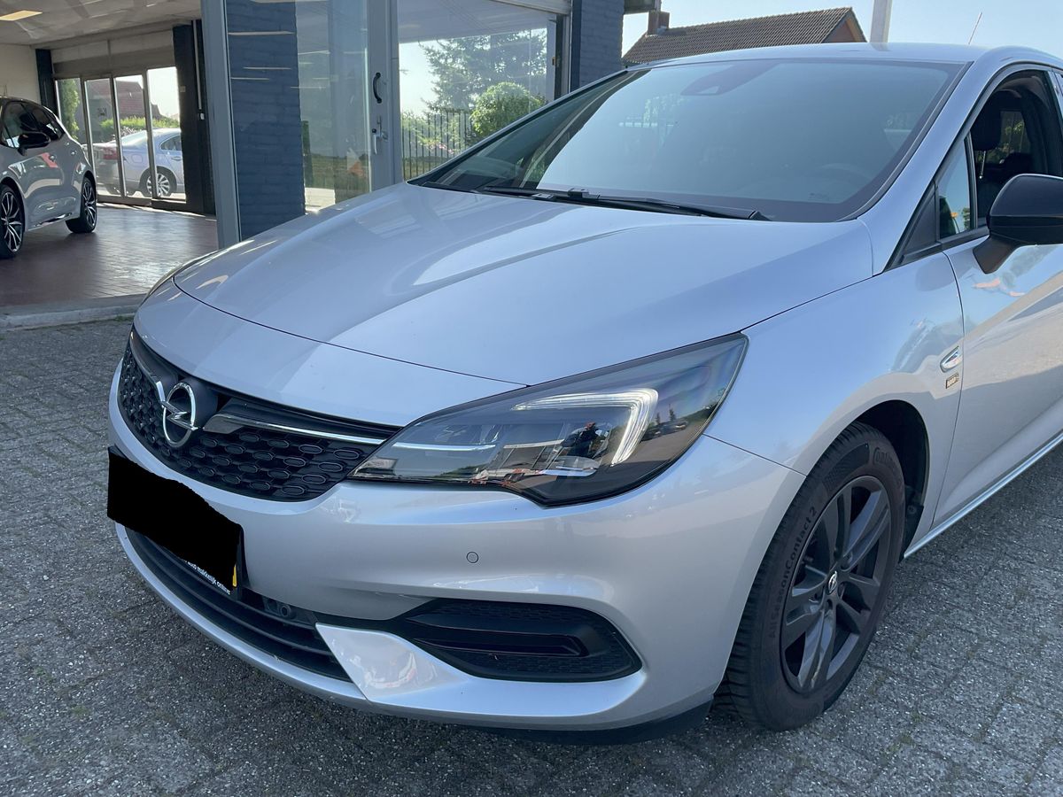 Opel Astra 2020