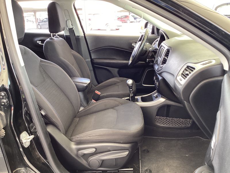 Jeep Compass 1.6 M-Jet Longitude FWD — zdjęcie 11