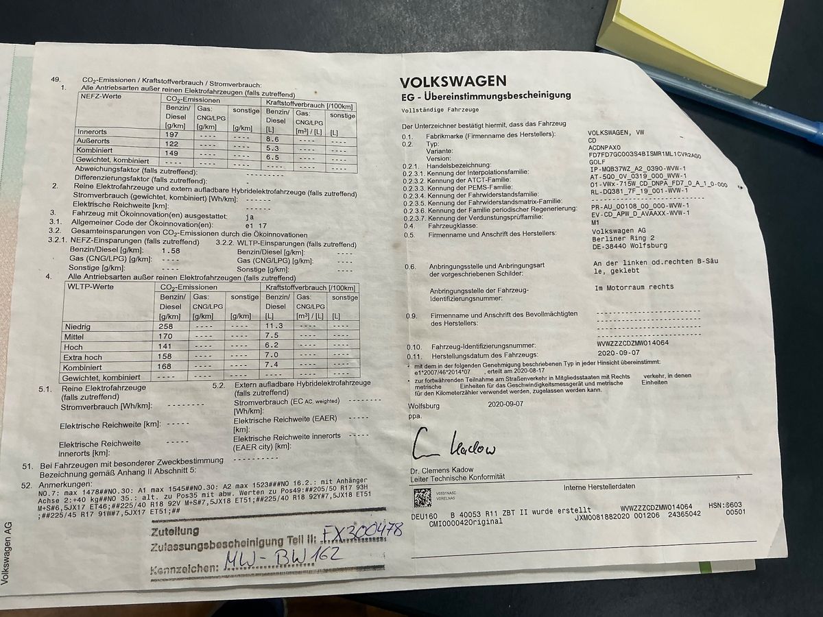 Volkswagen Golf VIII 2.0 TSI GTI