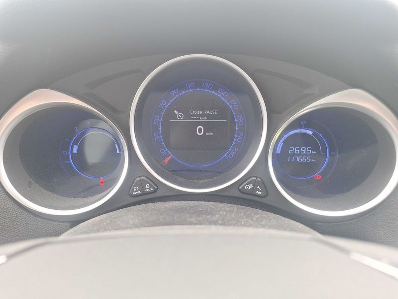 DS Automobiles DS4 1.2 PureTech SoChic — zdjęcie 12