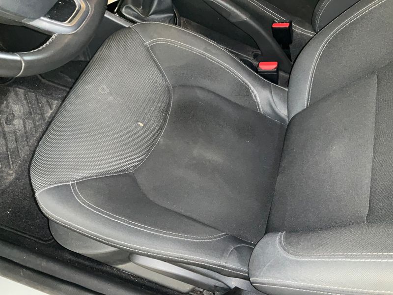 Renault Clio 1.5 dCi Energy Business 2018 – снимка 23