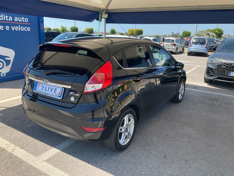 Ford Fiesta 1.0 Titanium — zdjęcie 2