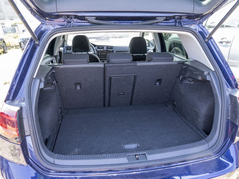 Volkswagen Golf VII 2.0 TDI Highline 4Motion BlueMotion Tech 2018 – снимка 9