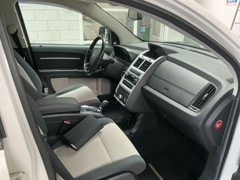 Dodge Journey 2.4 SXT — zdjęcie 3