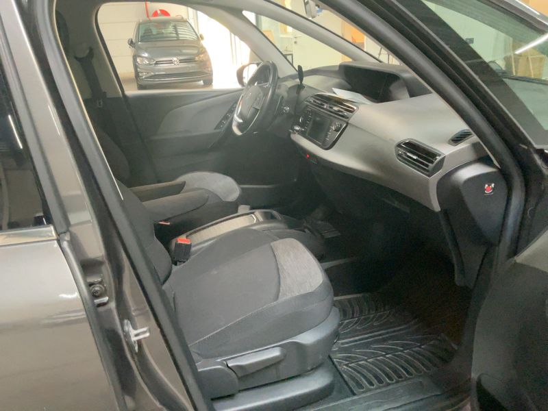 Citroen C4 Spacetourer 1.2 PureTech Live — zdjęcie 11