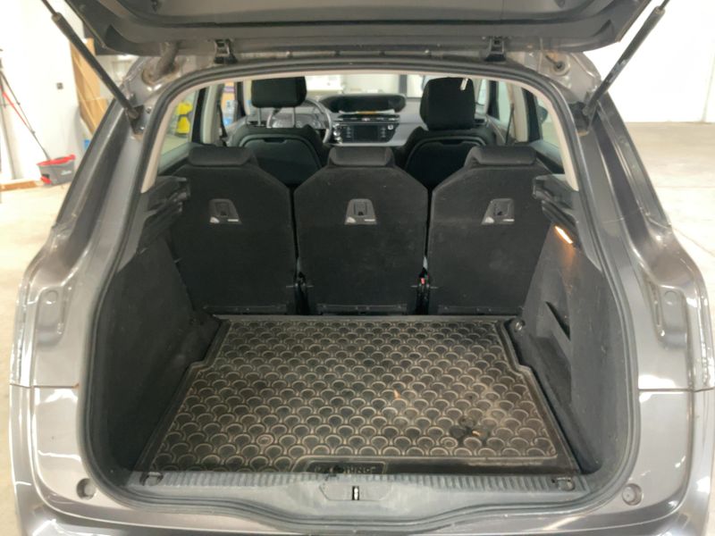 Citroen C4 Spacetourer 1.2 PureTech Live — zdjęcie 10