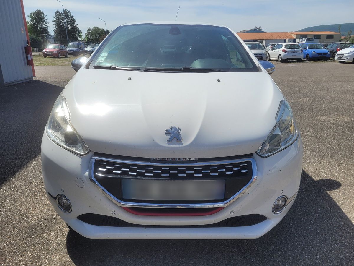 Peugeot 208 2014