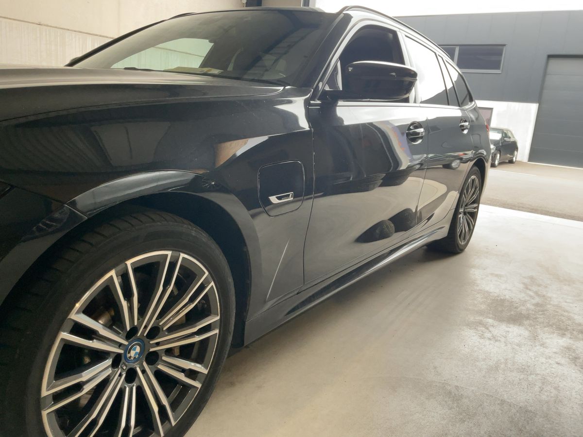 BMW 3er 330e M Sport