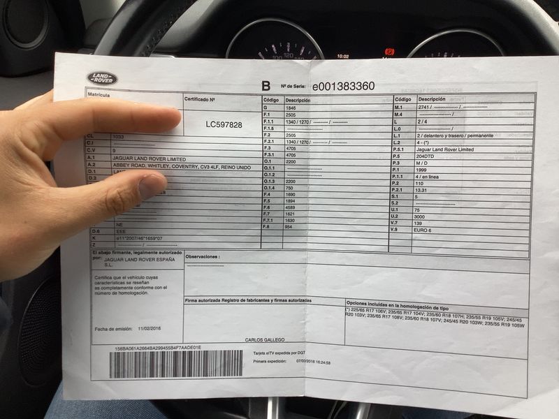 Land Rover Discovery Sport 2.0 Td4 SE AWD 2016 – снимка 21