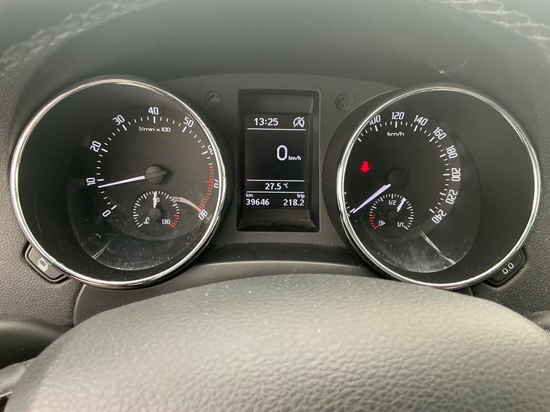 Skoda Yeti 1.2 TSI Active Outdoor — zdjęcie 13
