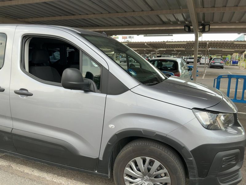 Peugeot Rifter electric drive 100 kW Active Pack L1 — zdjęcie 8