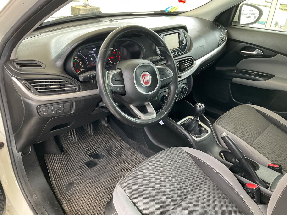 Fiat Tipo 2017 — photo 10