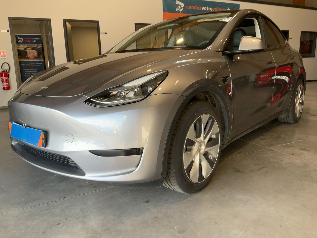 Tesla Model Y Standard Range