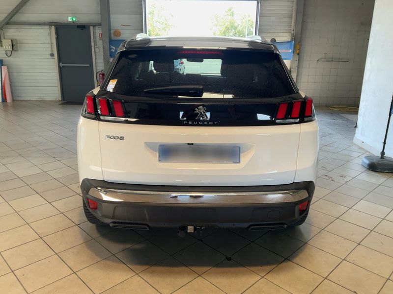 Peugeot 3008 1.2 PureTech Allure — zdjęcie 5