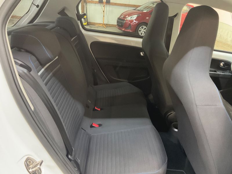 Volkswagen up! 1.0 Cup up! — zdjęcie 14