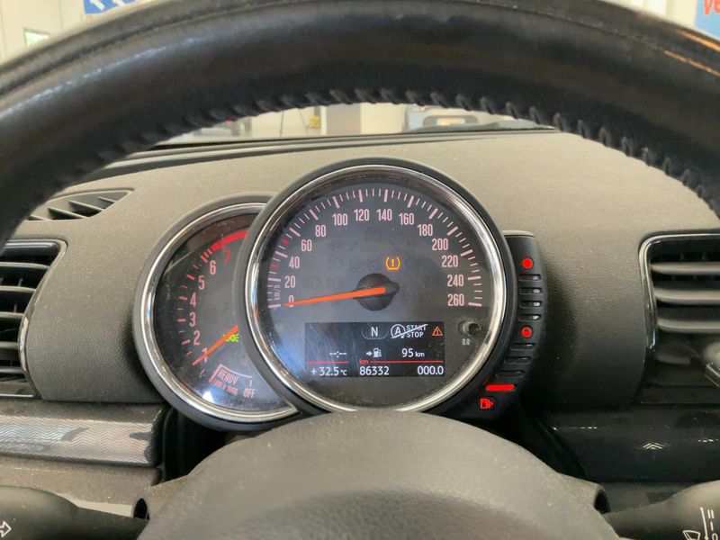 MINI Clubman One — zdjęcie 13