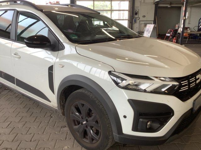 Dacia Jogger 1.0 TCe LPG Extreme+ — zdjęcie 8