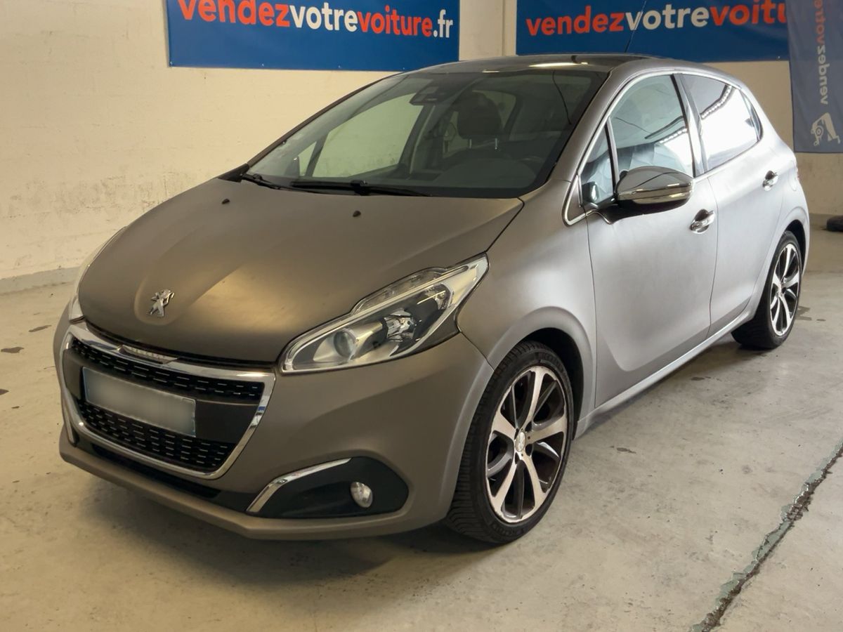Peugeot 208 2015