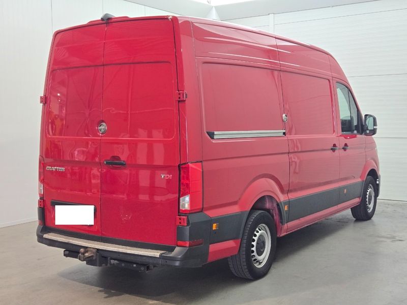 Volkswagen Crafter 2.0 TDI Kasten 35 mittellang Hochdach RWD — zdjęcie 3