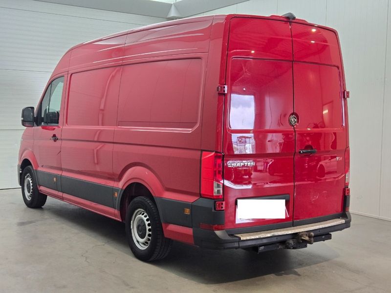 Volkswagen Crafter 2.0 TDI Kasten 35 mittellang Hochdach RWD — zdjęcie 2