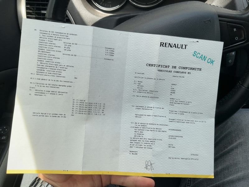 Renault Megane 1.5 dCi Business — zdjęcie 16