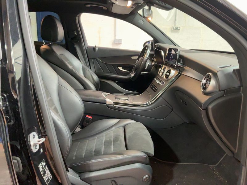 Mercedes-Benz GLC-Klasse GLC 300 de 4Matic AMG Line — zdjęcie 11