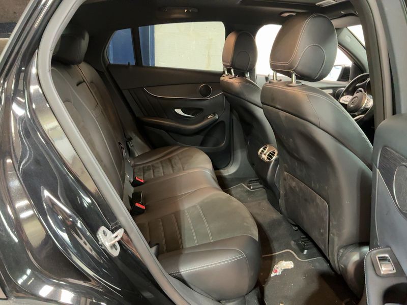 Mercedes-Benz GLC-Klasse GLC 300 de 4Matic AMG Line — zdjęcie 14