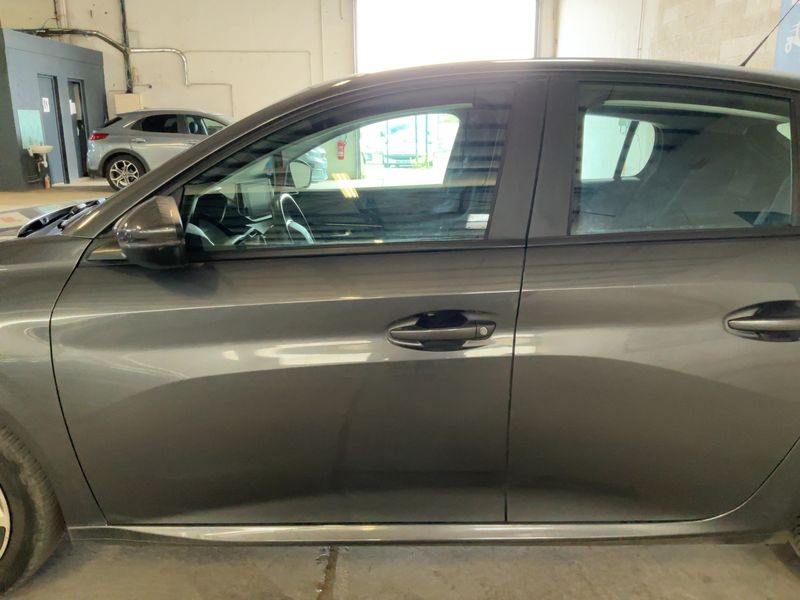 Peugeot 208 1.2 PureTech Active — zdjęcie 4