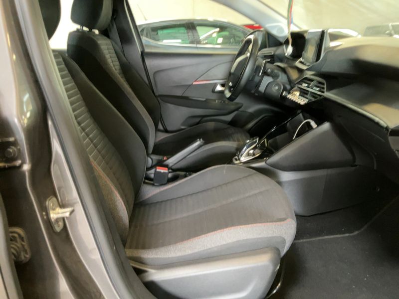 Peugeot 208 1.2 PureTech Active — zdjęcie 11