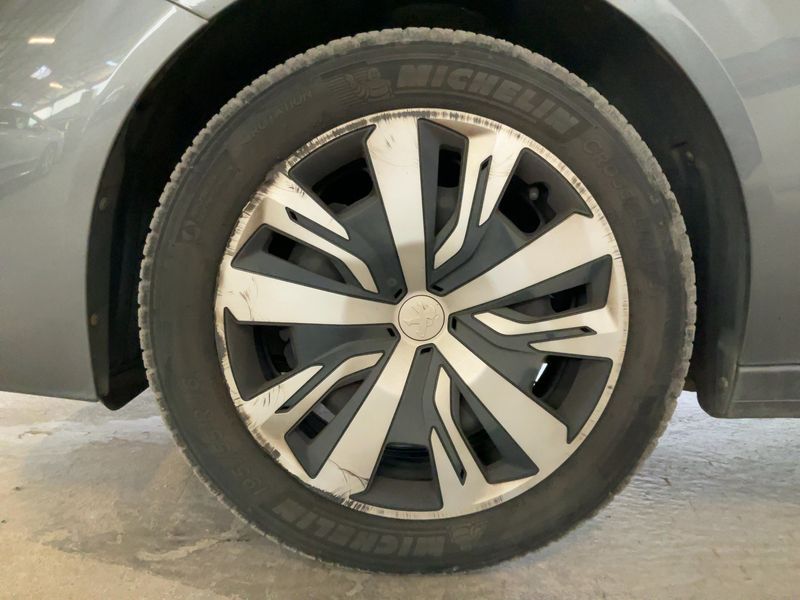 Peugeot 208 1.2 PureTech Active 2020 – снимка 3