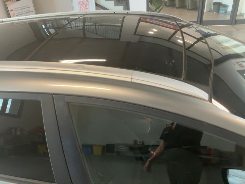 Kia Carens 1.7 CRDi Class 2016 – снимка 13