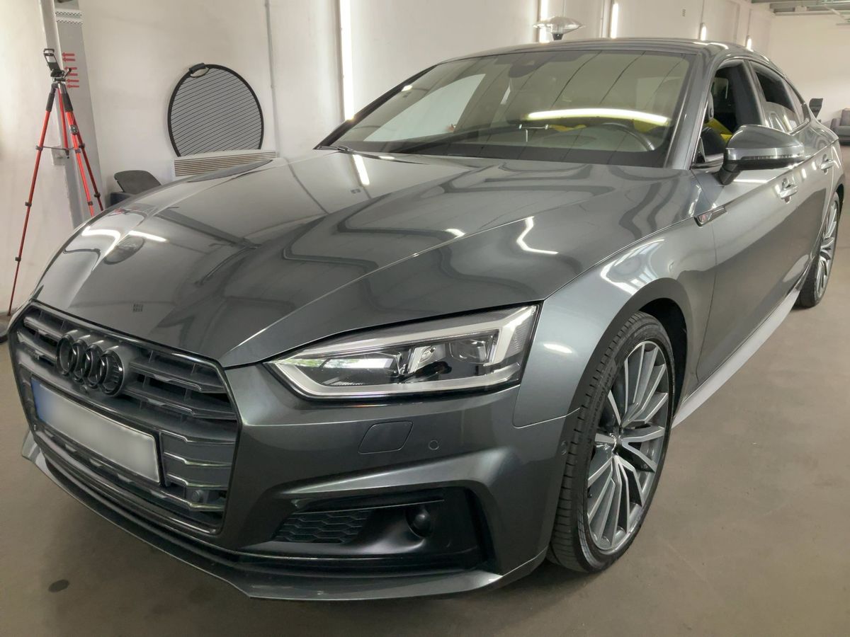 Audi A5 2017 — photo 1