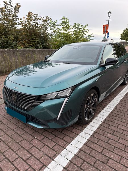 Peugeot 308 1.5 Blue-HDi Allure Pack — zdjęcie 2