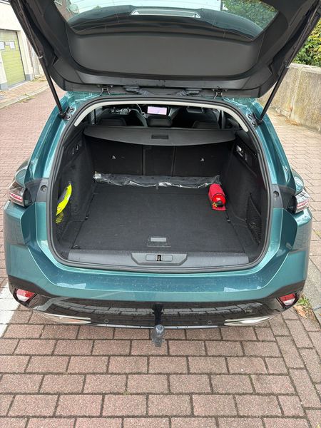 Peugeot 308 1.5 Blue-HDi Allure Pack — zdjęcie 9
