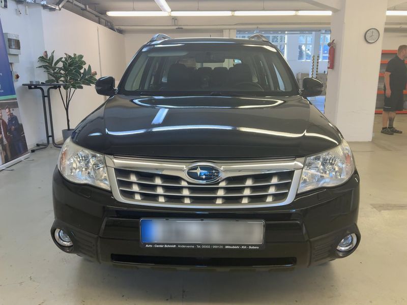 Subaru Forester 2.0 Exclusive — zdjęcie 9
