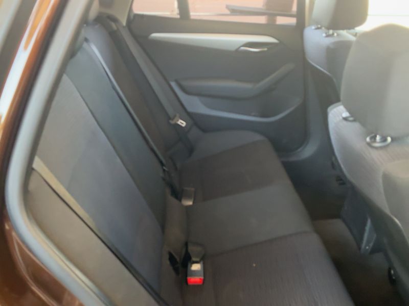 BMW X1 sDrive 20d EfficientDynamics Edition — zdjęcie 14