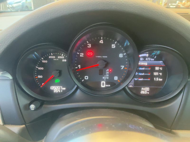 Porsche Macan 2.0 — zdjęcie 13