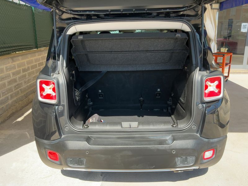 Jeep Renegade 1.6 M-Jet Limited FWD — zdjęcie 10