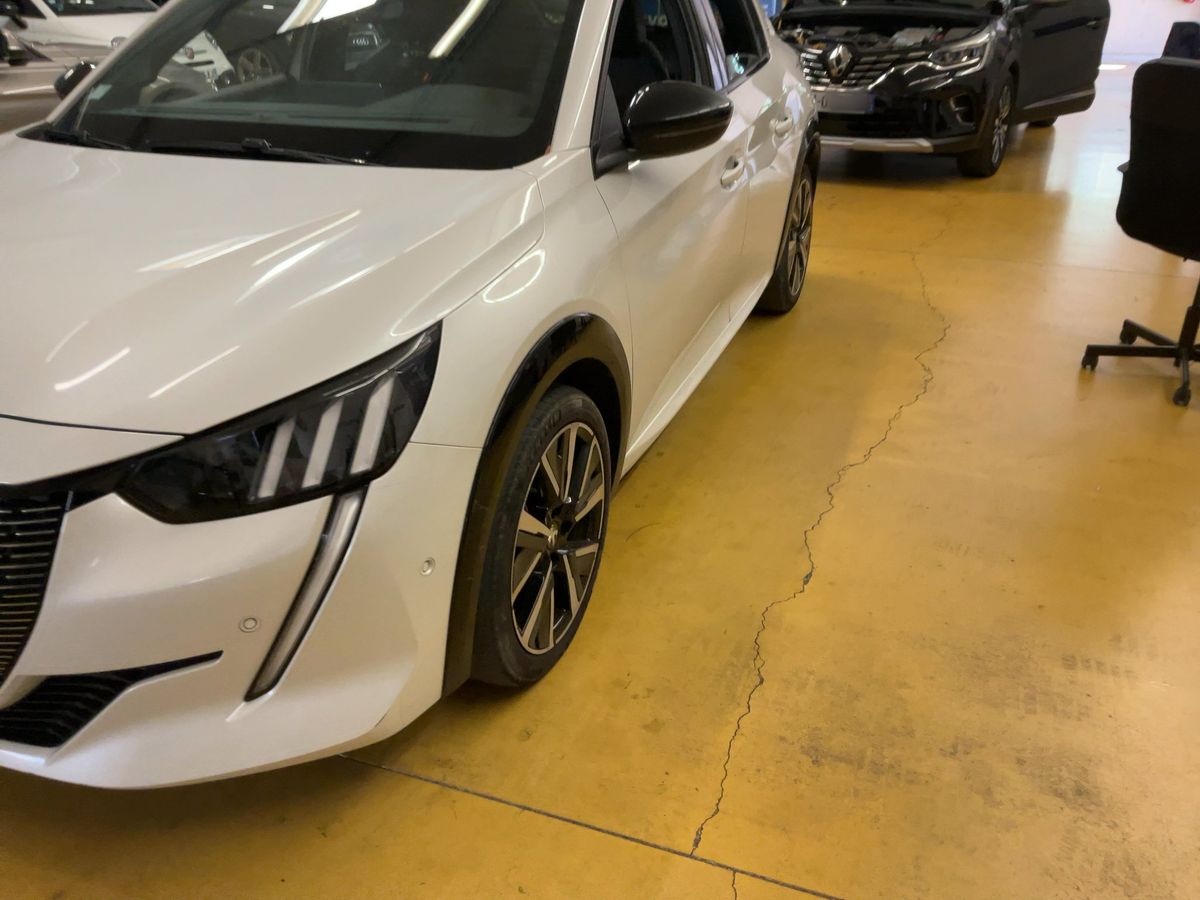 Peugeot 208 d'occasion