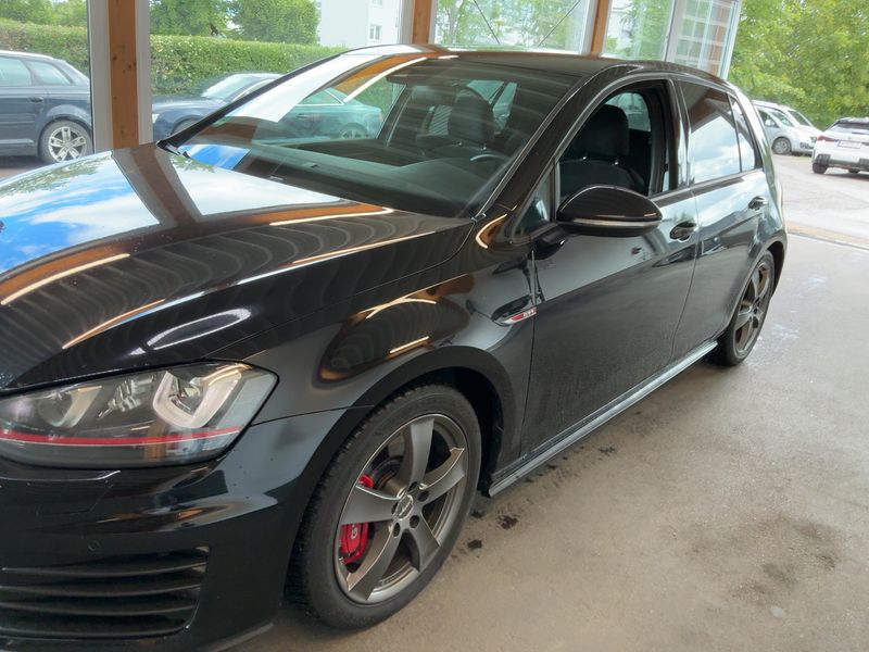 Volkswagen Golf VII 2.0 TFSI GTI "Performance" BlueMotion Tech — zdjęcie 2